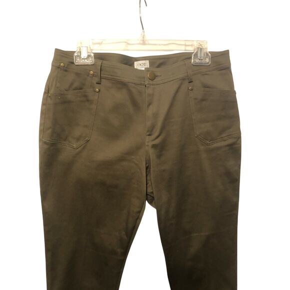 Cache Stretch Crop Pant Stretch Olive Green 5" Ankle Zipper 8/10/12 - Picture 2 of 6